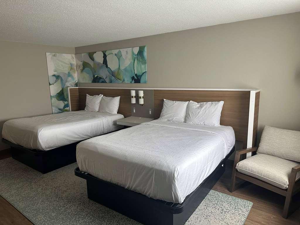 Hotel Wyndham Garden Ankeny Chambre photo