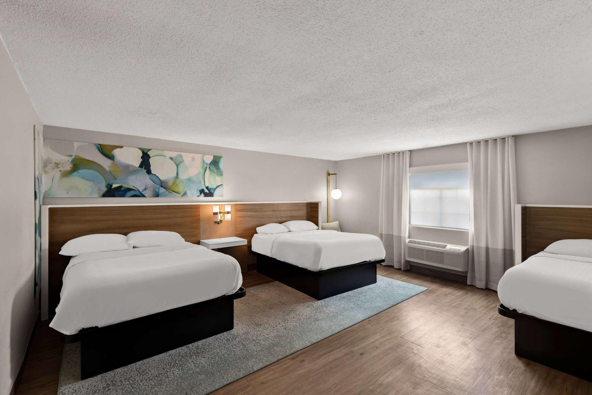 Hotel Wyndham Garden Ankeny Extérieur photo